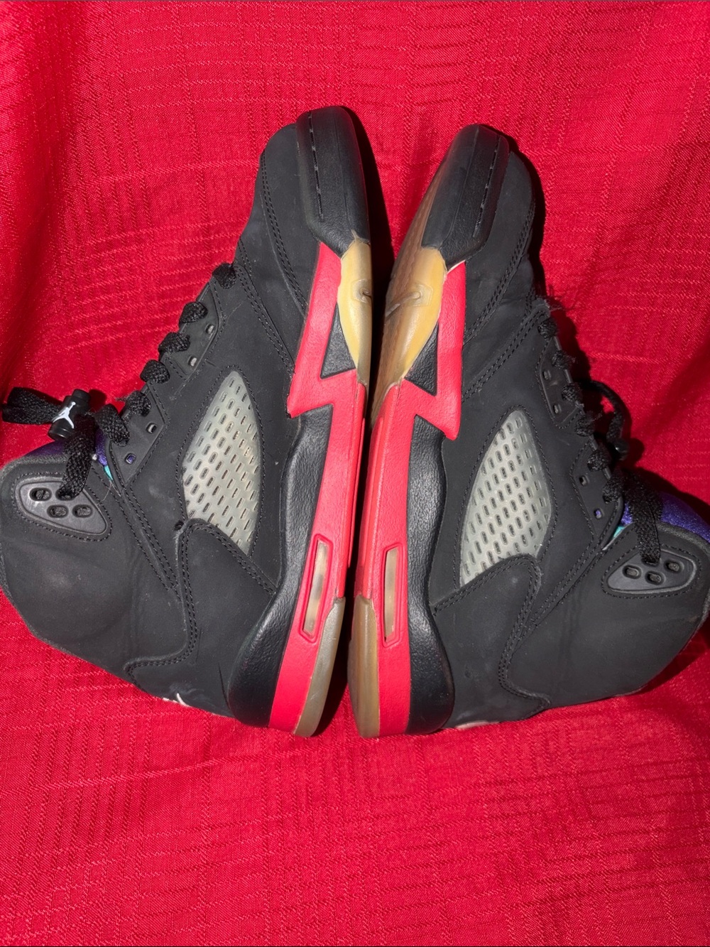 Boy’s Size 7 Y NIKE AIR JORDAN 5 RETRO TOP 3 Fire Red Metallic Grape SHOES - Picture 5 of 11